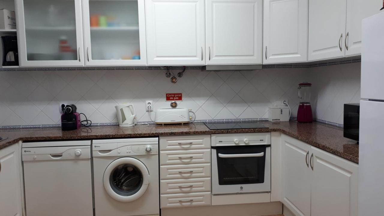 Вилла A Casinha Da Tita - Moradia Com Terraco Замбужейра-ду-Мар Экстерьер фото